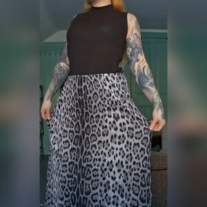 MSK Leopard Print Stretch Waist Maxi Skirt